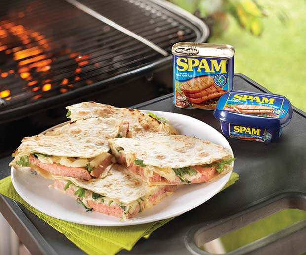 SPAM-Tortilla-Sandwiches_Tin-and-Tub